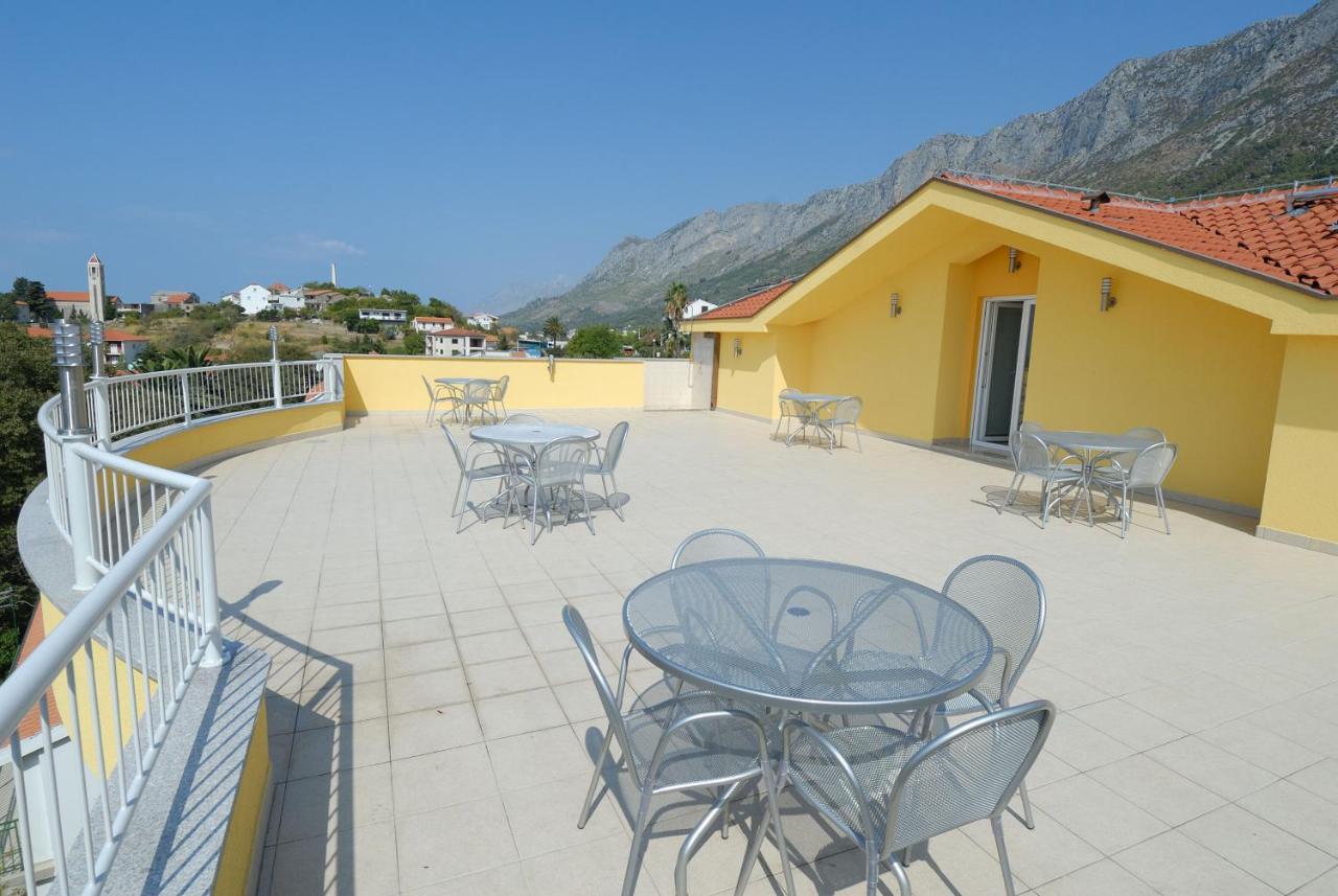 Apartments Vesna Gradac  Eksteriør billede