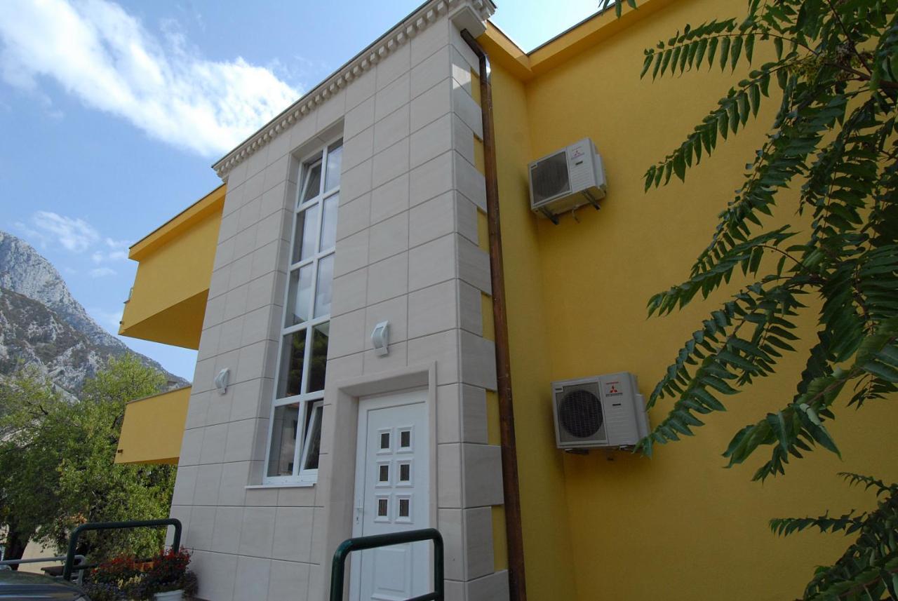 Apartments Vesna Gradac  Eksteriør billede