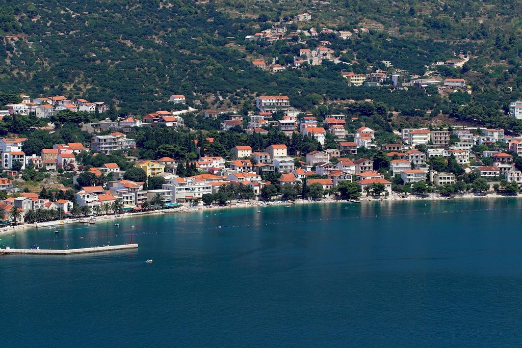 Apartments Vesna Gradac  Eksteriør billede