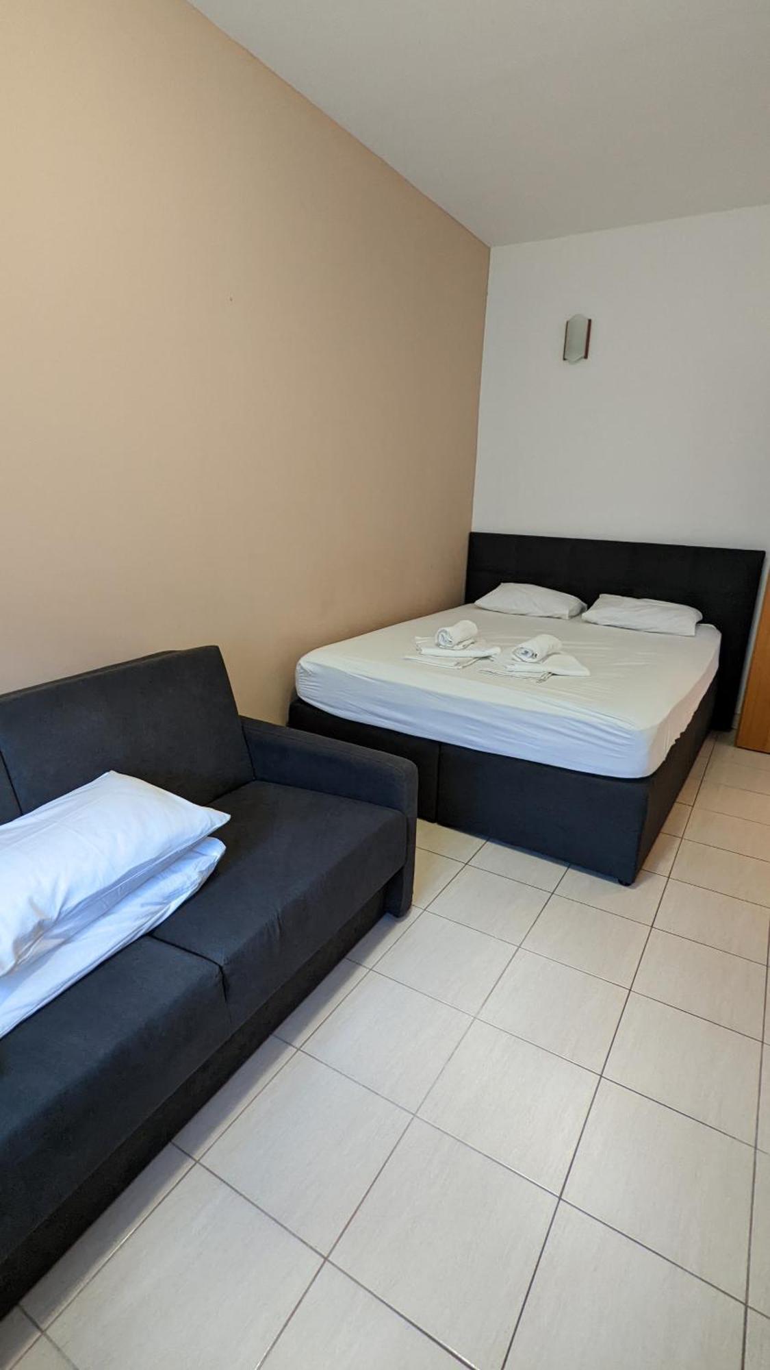Apartments Vesna Gradac  Værelse billede